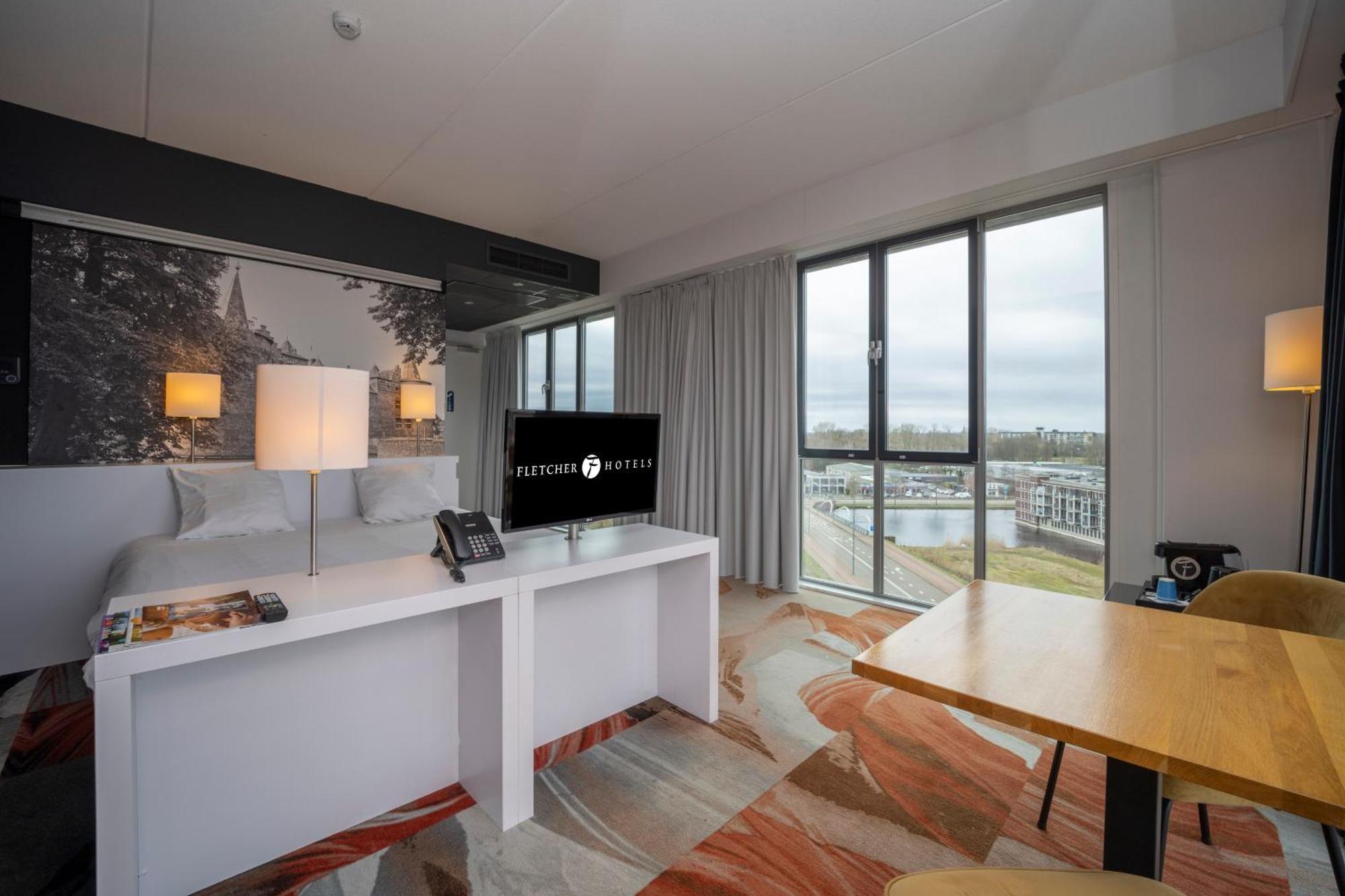 Superior King Room,1656200695:JPEG