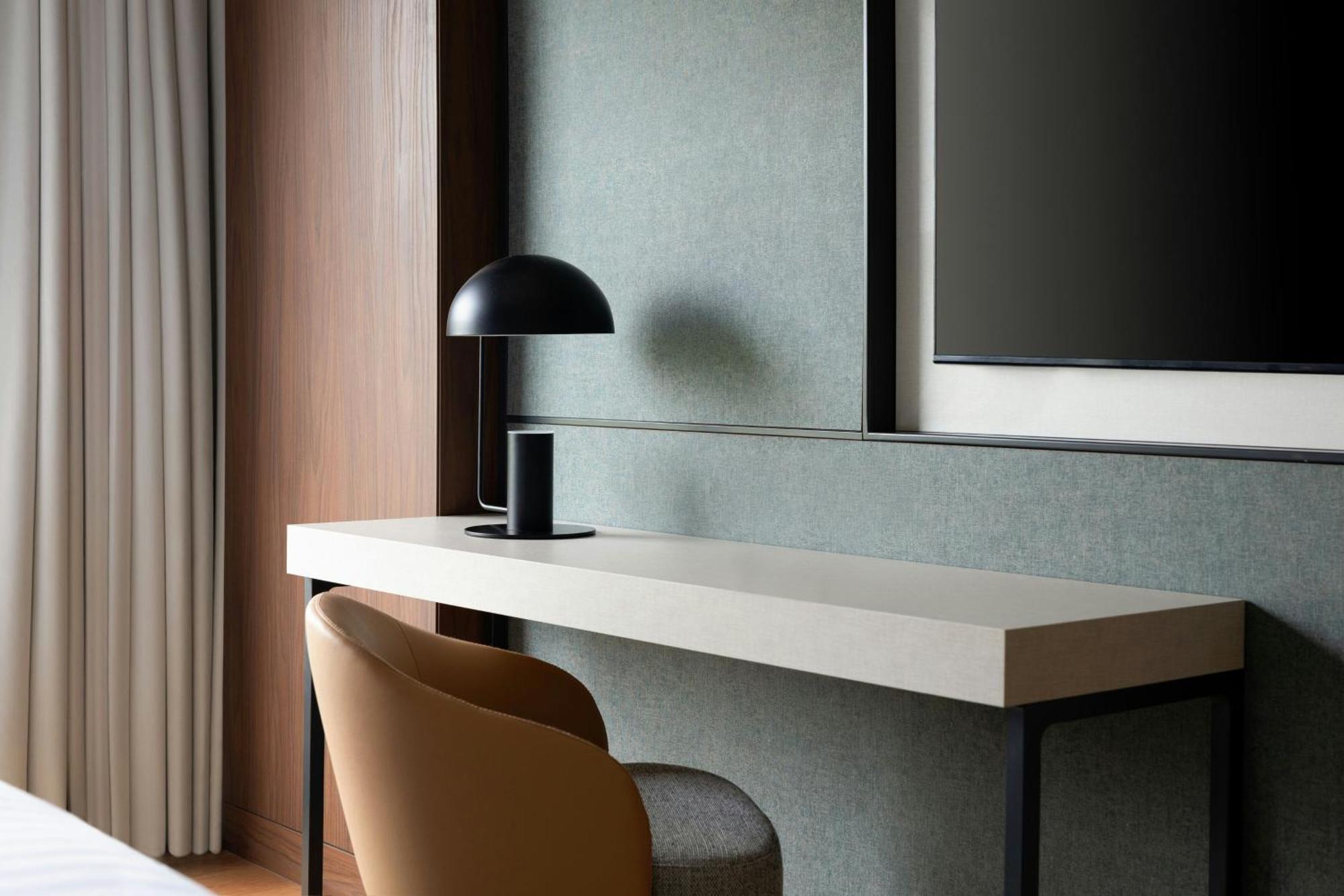 Executive King Room,1669009626:JPEG