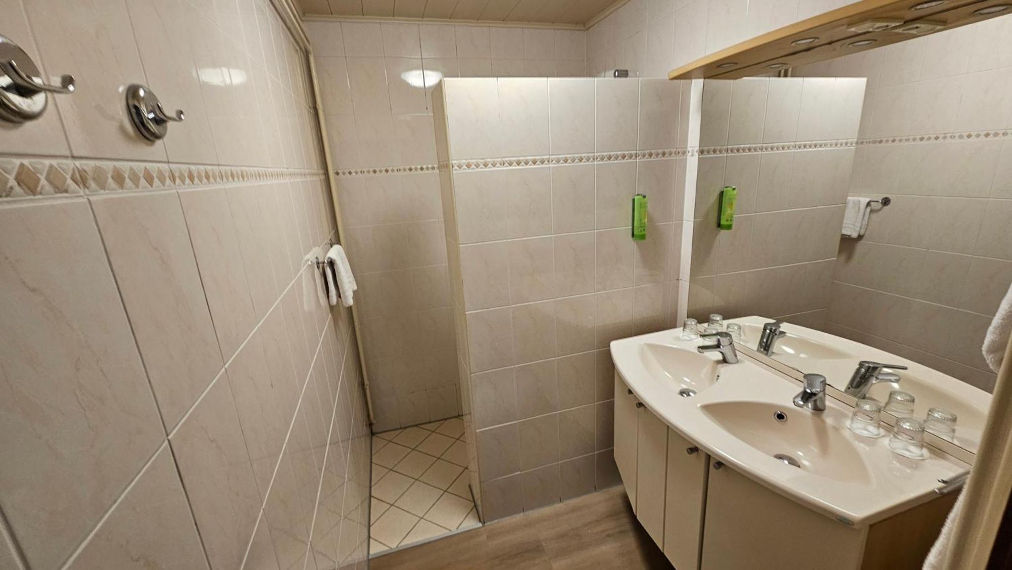 Comfort Quadruple Room