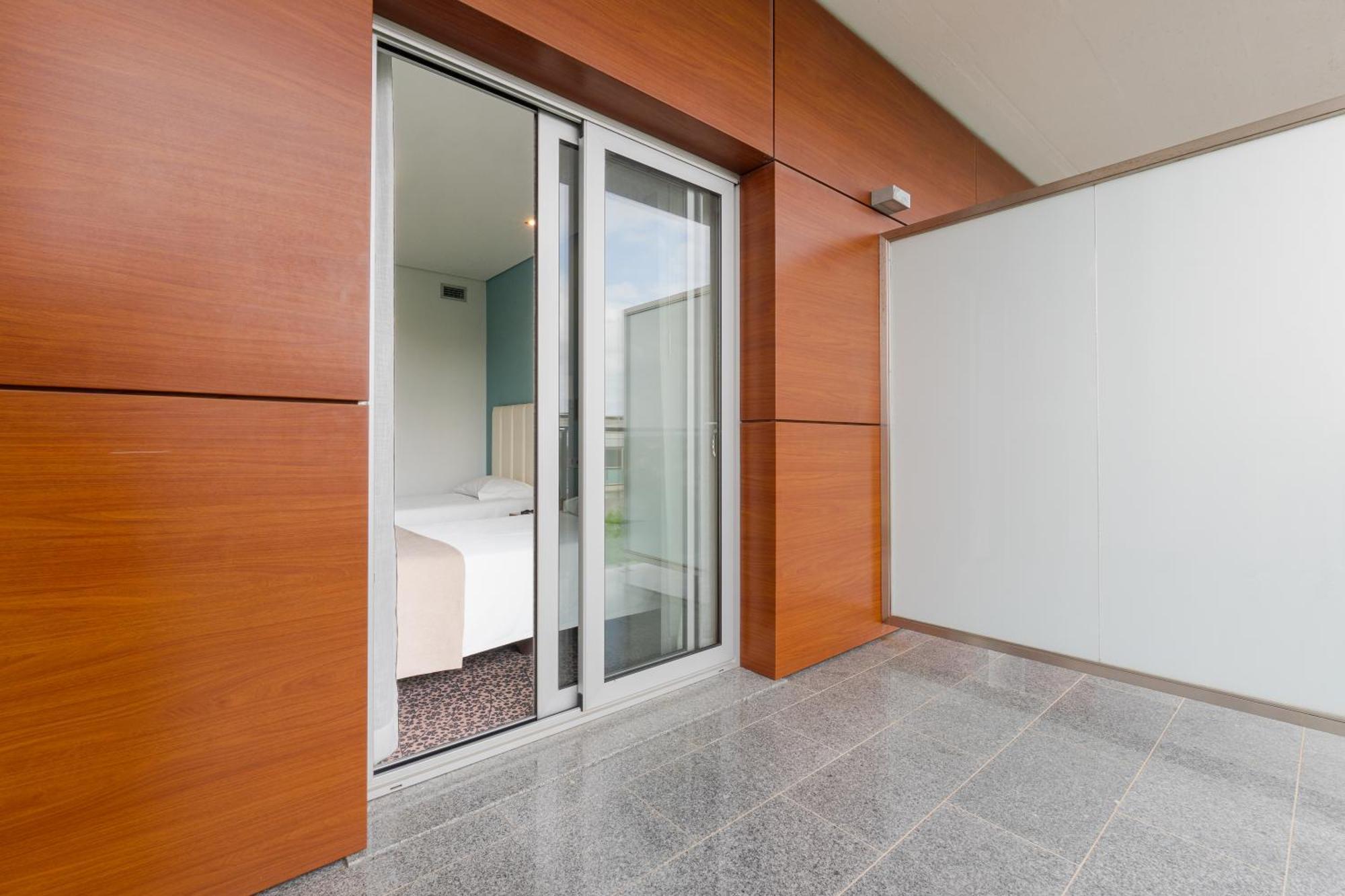 Twin Room with Balcony,1673938880:JPEG