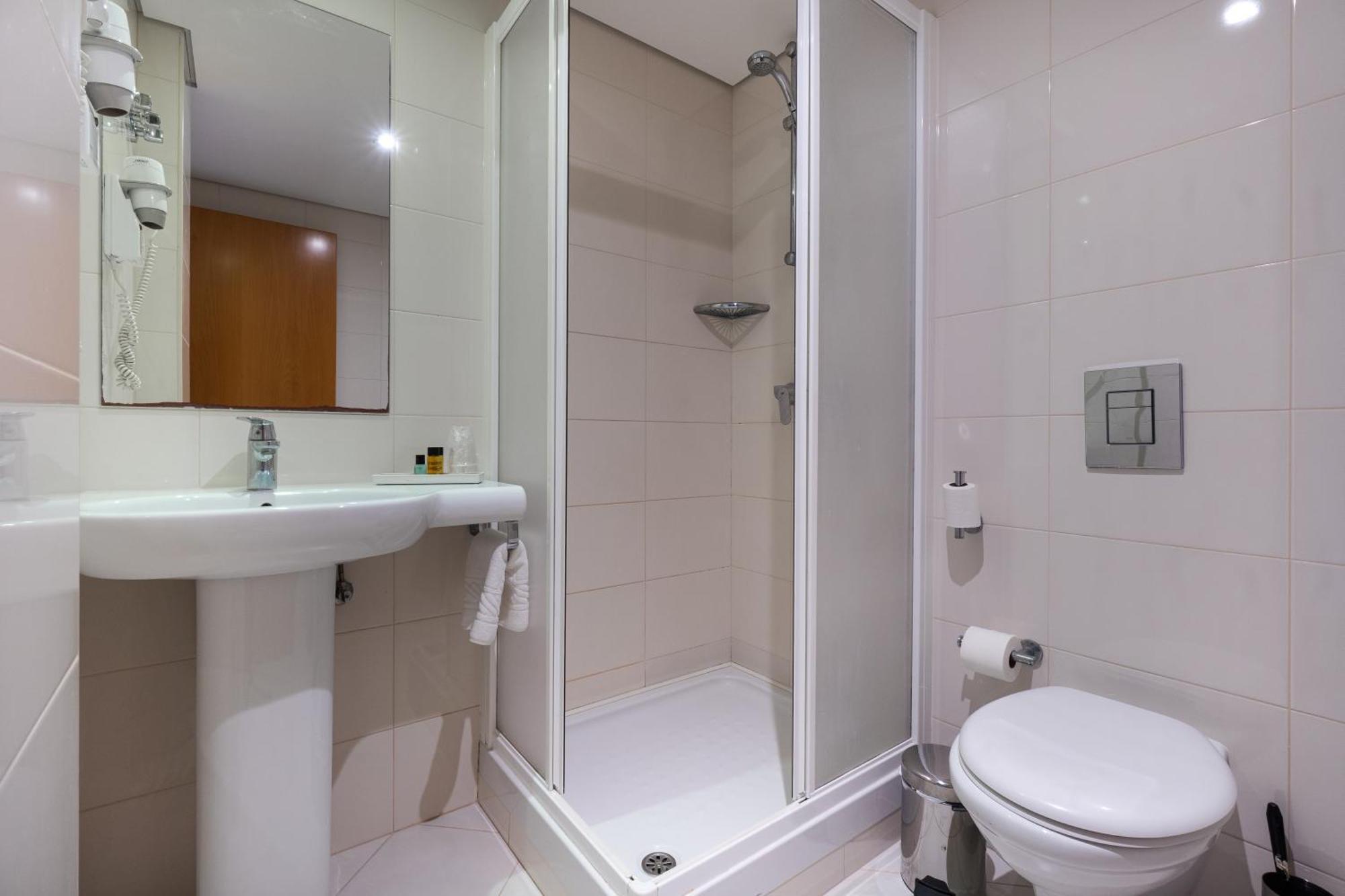 Double Room with Balcony,1673938906:JPEG