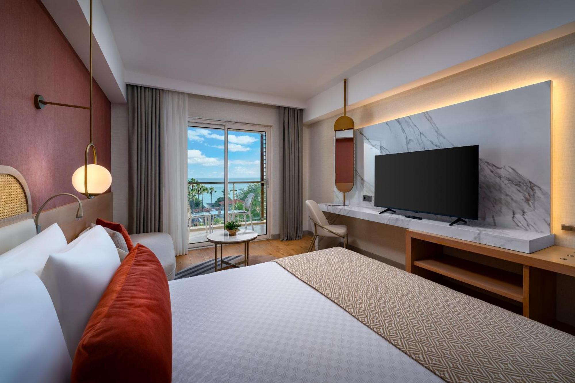 Doppel-/Zweibettzimmer mit Meerblick