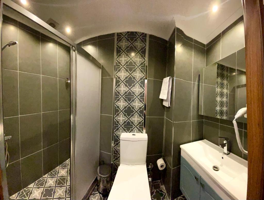 Standard Doppelzimmer (ohne Fenster)