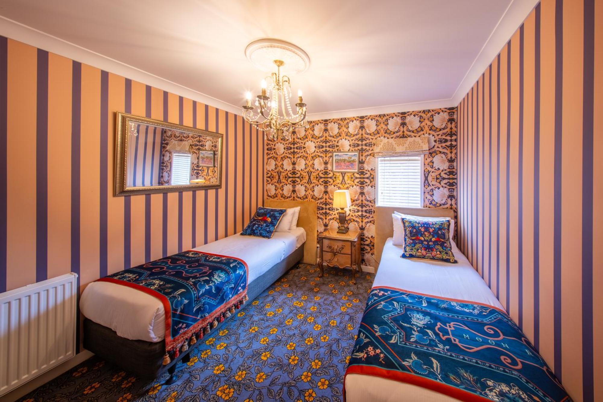 Premium Two-Bedroom Suite,1690938228:JPEG