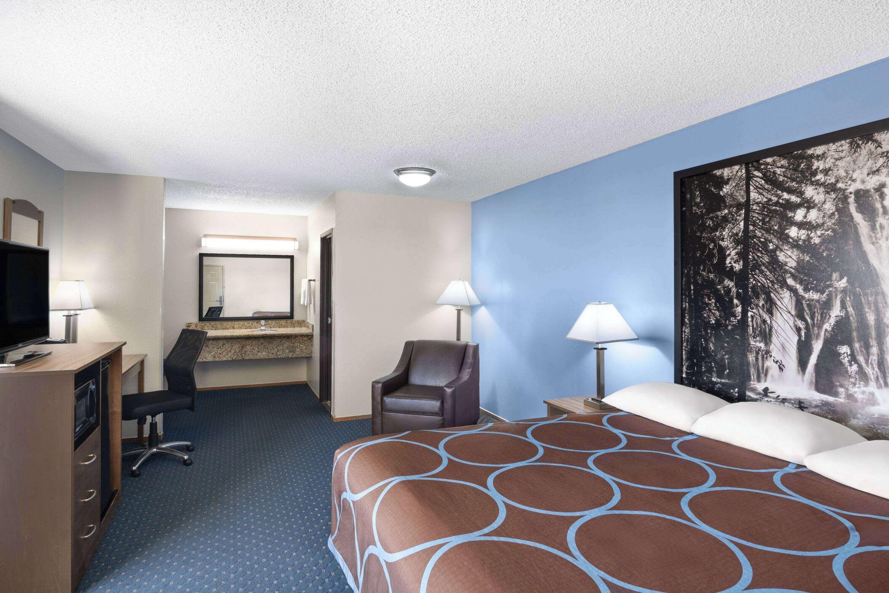 King Room - Non-Smoking,67447130:JPEG