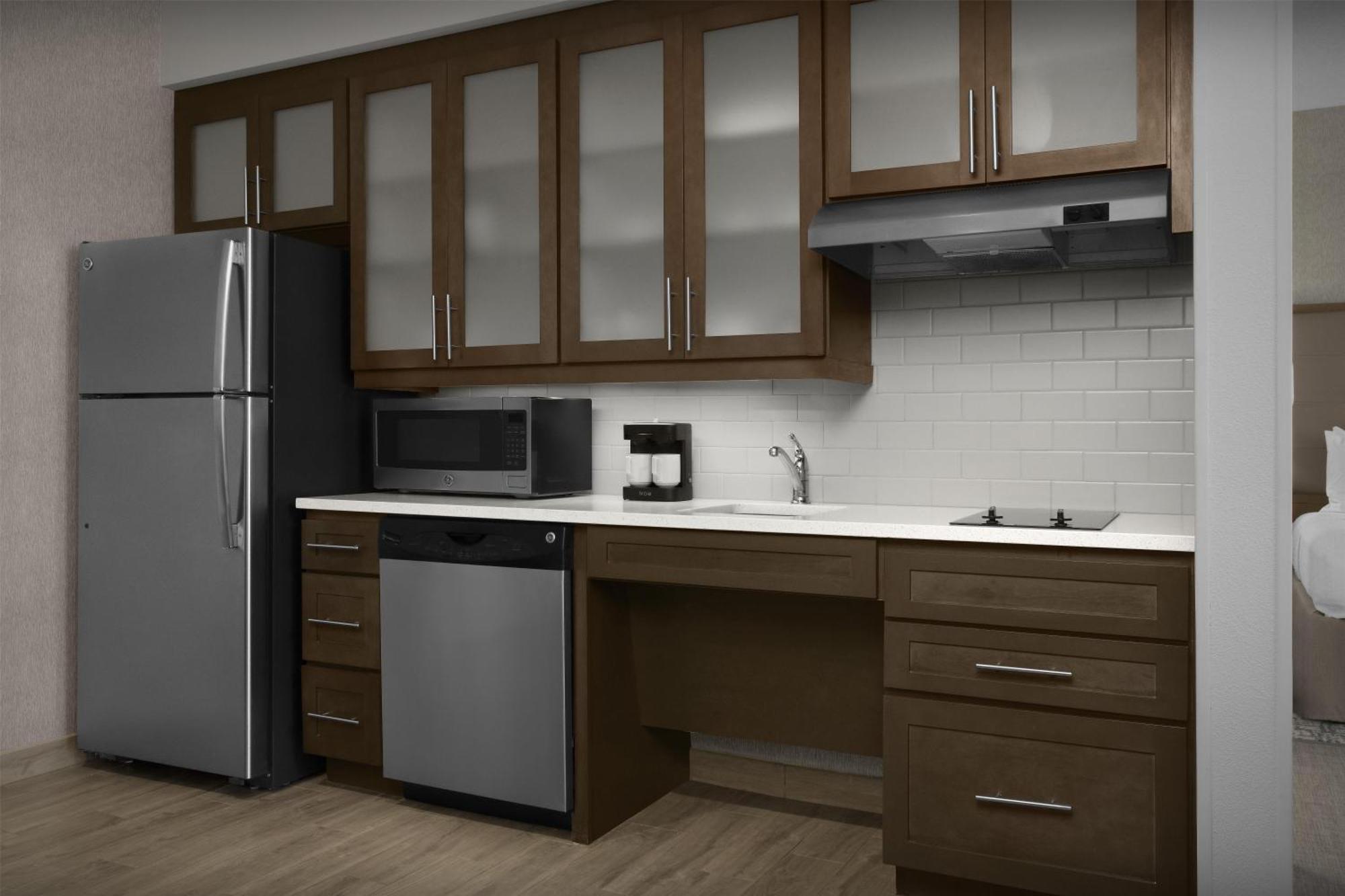 King Studio Suite - Mobility Access/Non-Smoking