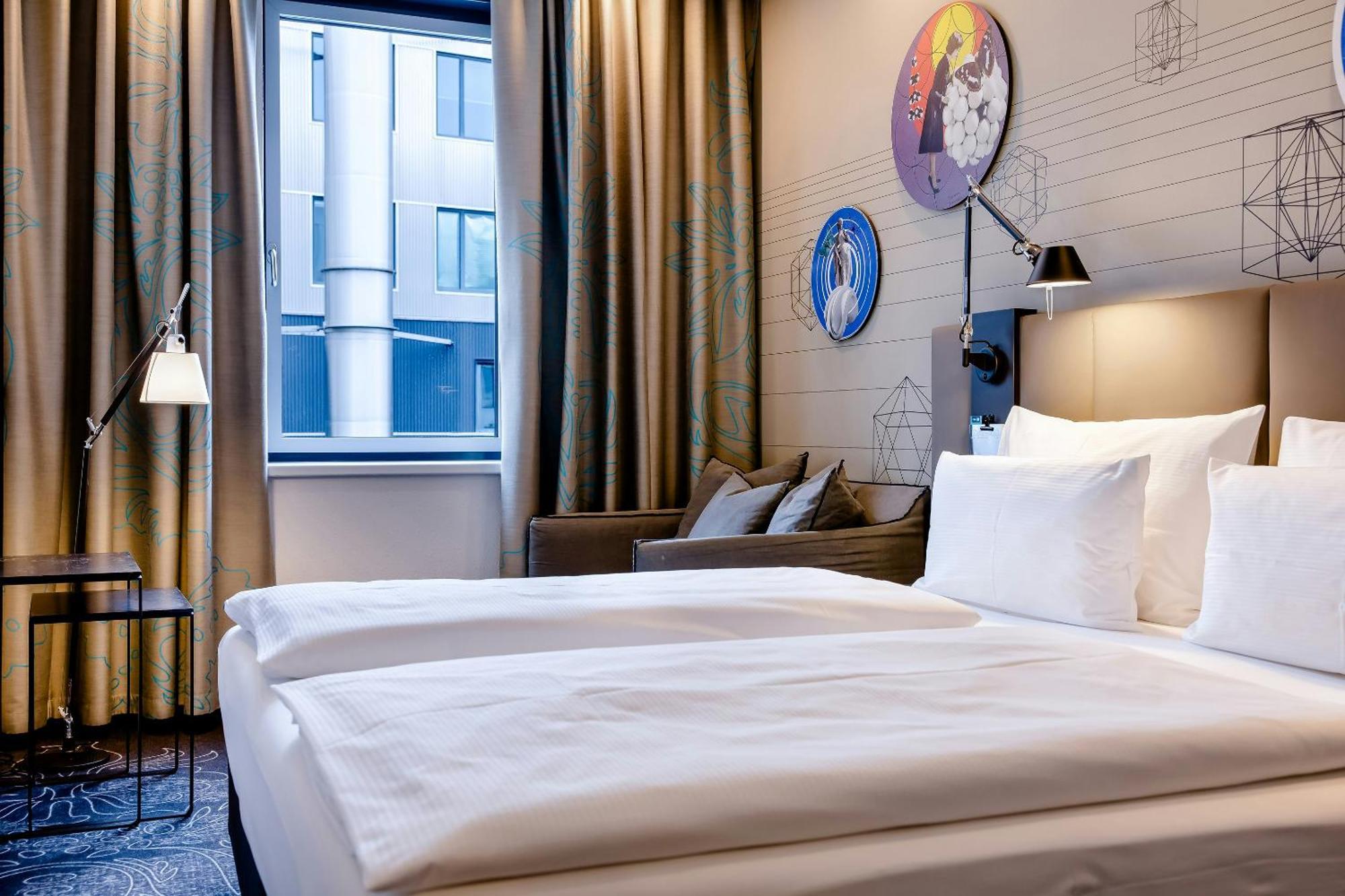 Chambre Deluxe (2 Adultes + 1 Enfant)