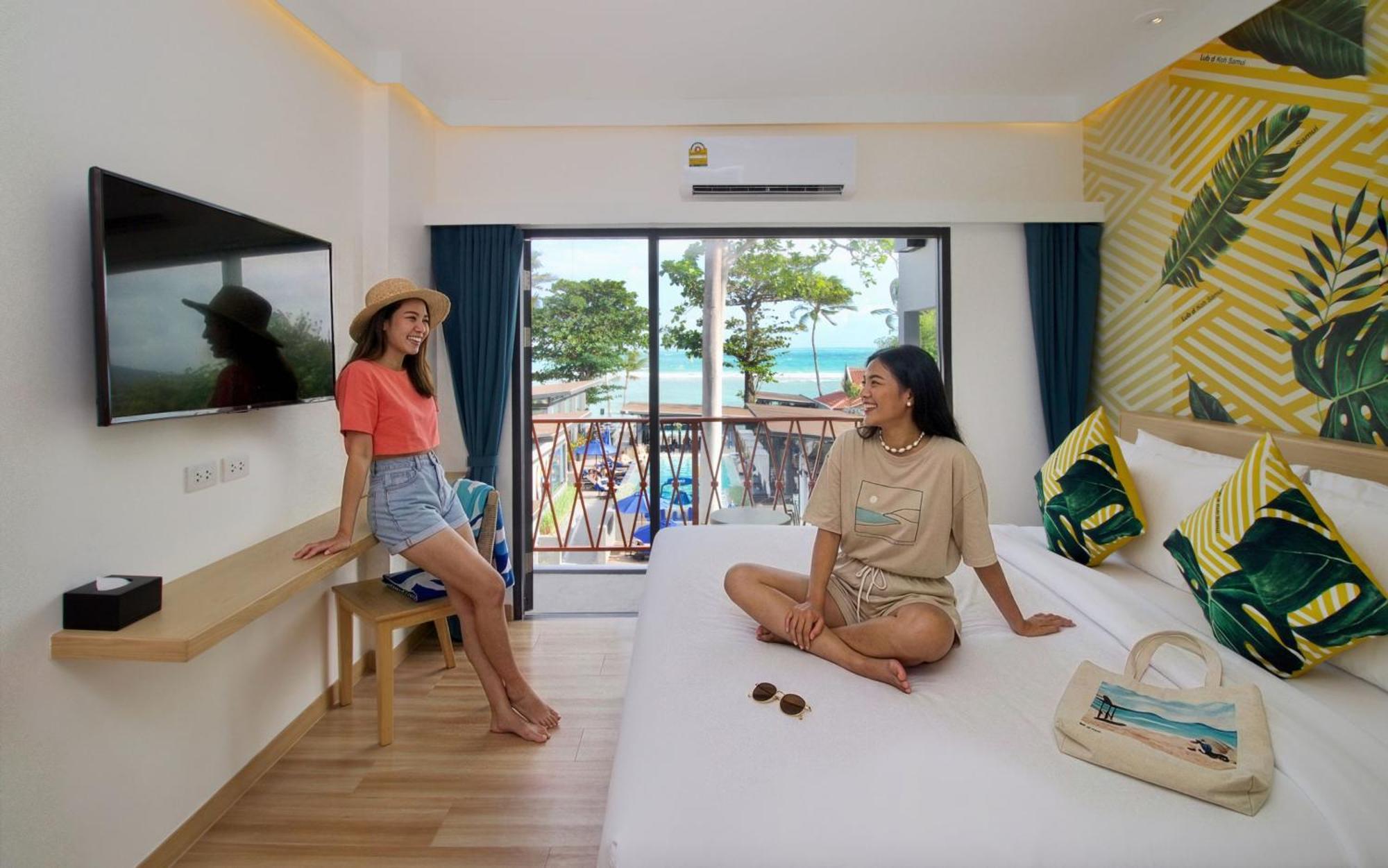 Deluxe Sea View King Room,1747034021:JPEG