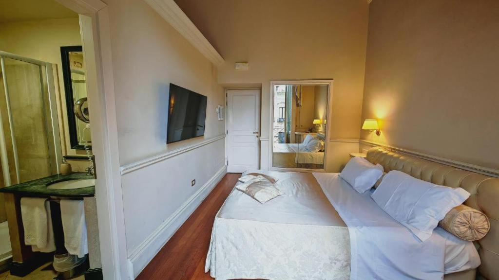 Classic Double or Twin Room,1773737975:JPEG