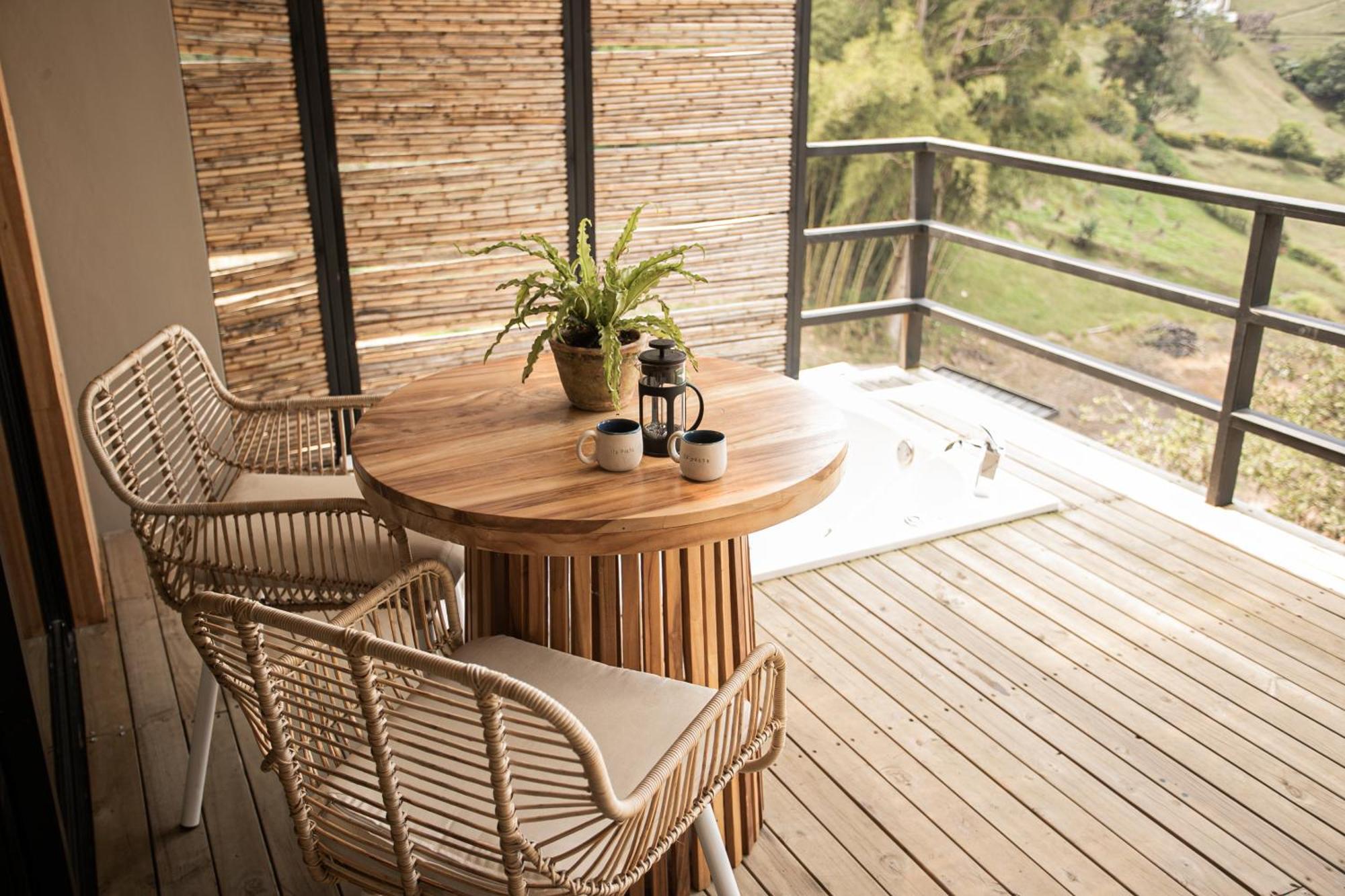 Habitación Doble con vistas al lago - 2 camas individuales