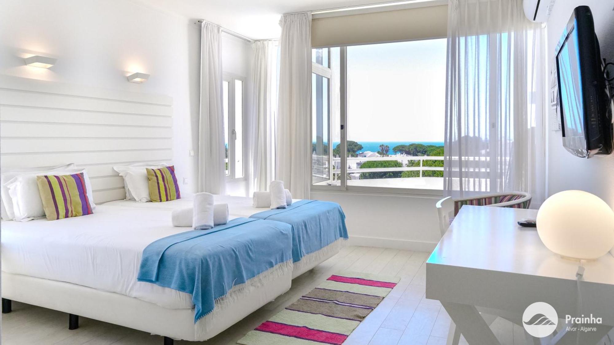 Studio with Sea View
