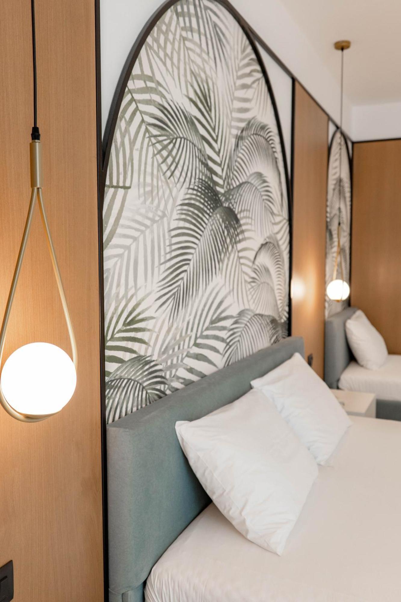 Deluxe Triple Room with Balcony