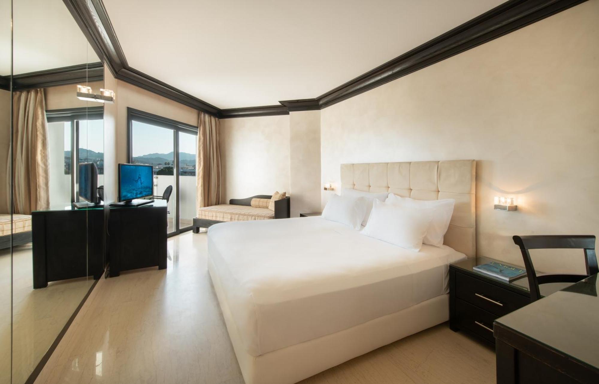 Single Room with Land View