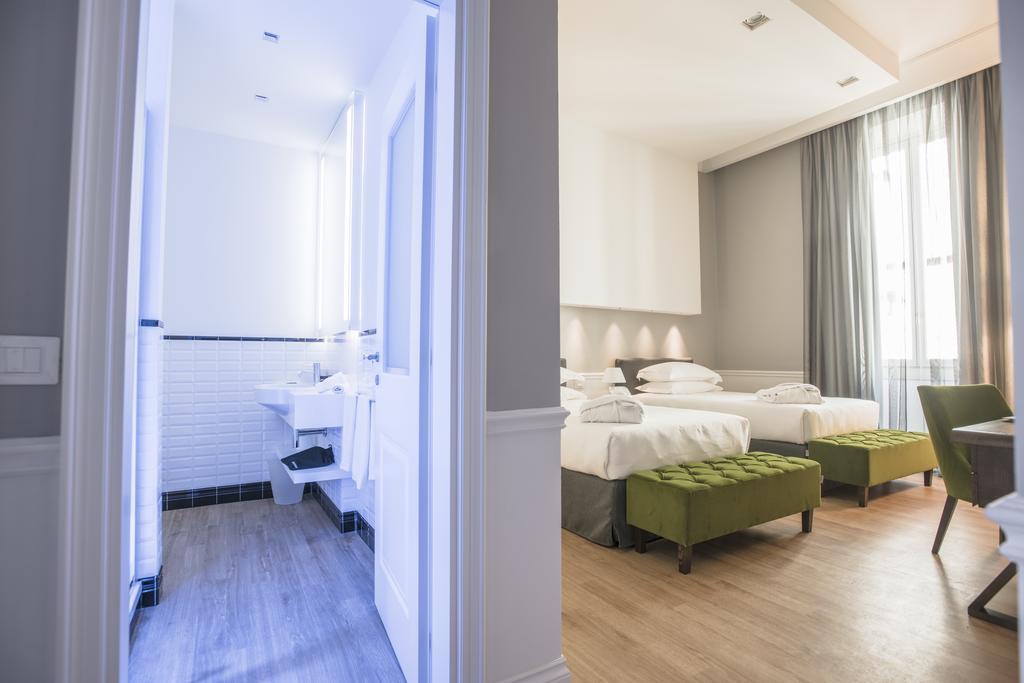 Comfort Double or Twin Room