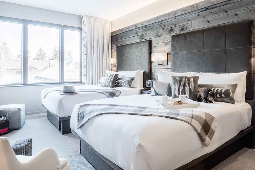 Premium Double Queen Room