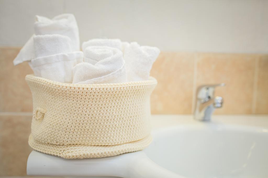 Single Room with Partial Sea View,1007696260:JPEG