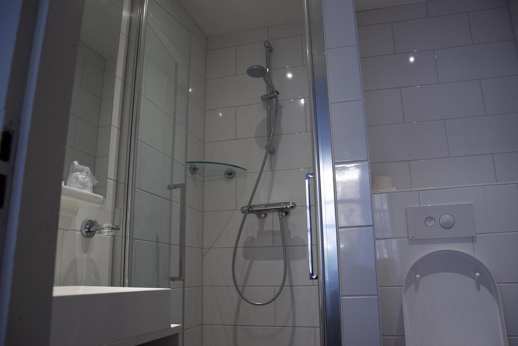 Chambre Double Supérieure - Vue sur Canal