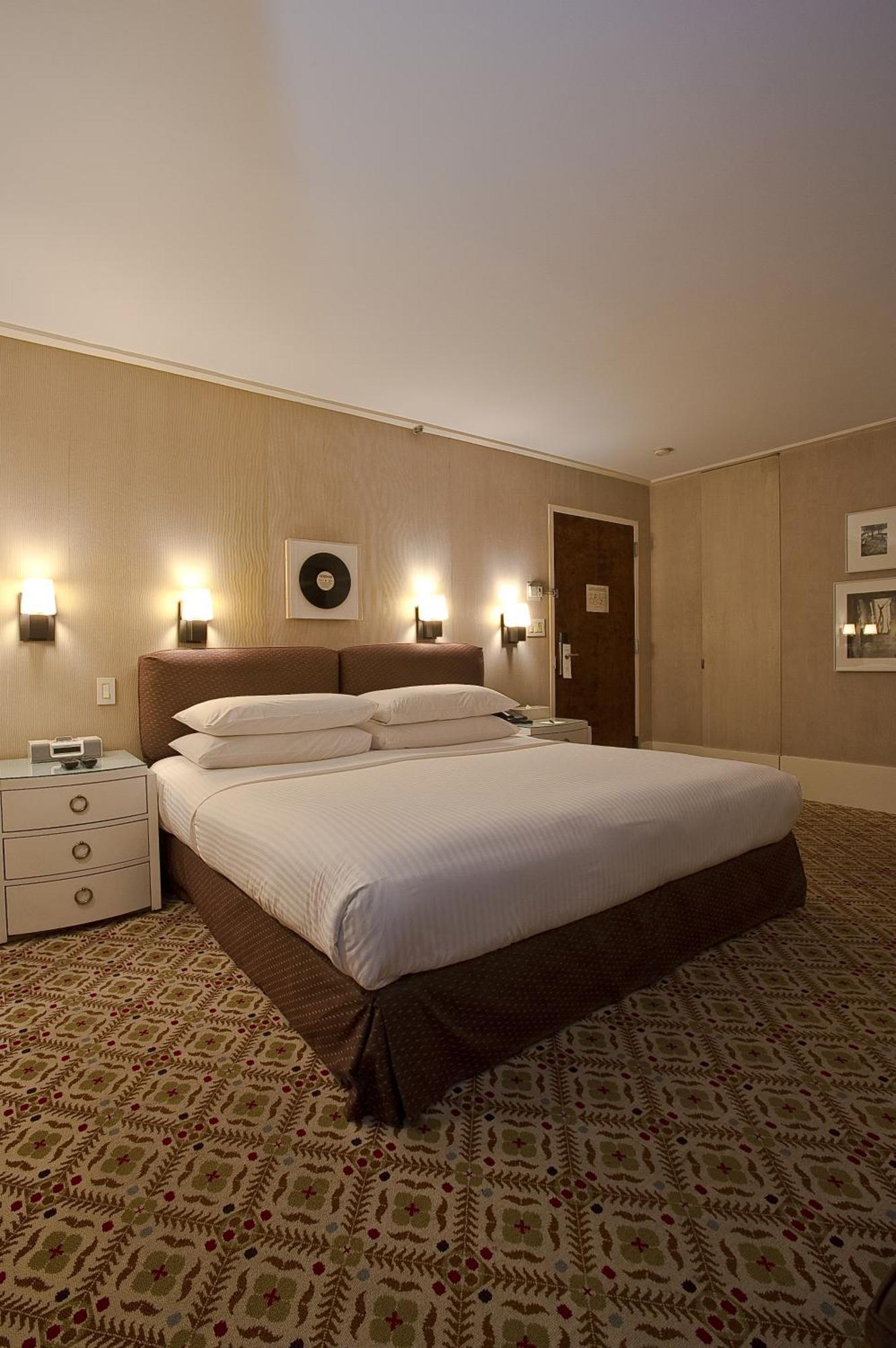 Hébergement 2 Chambres Lit Queen-Size Communicantes