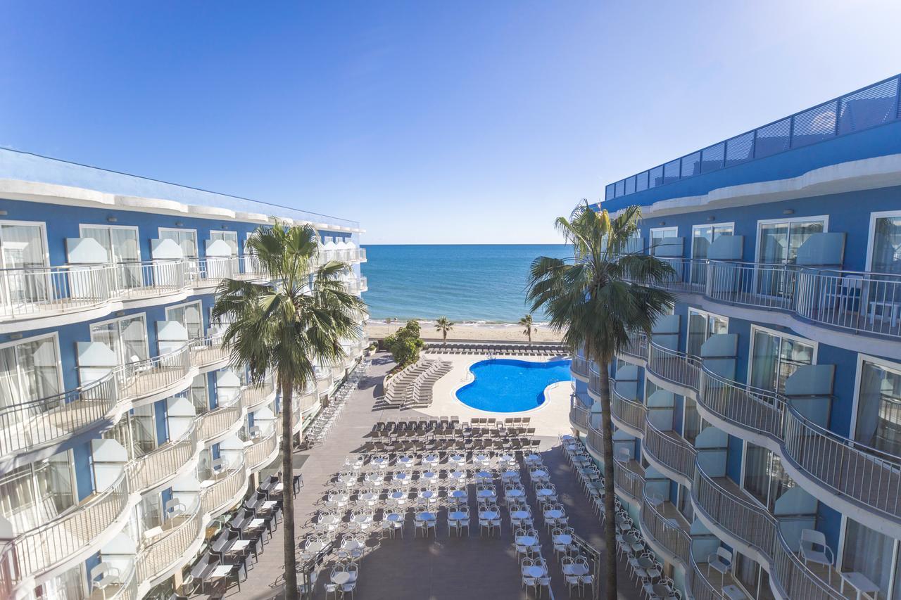 Chambre Double ou Lits Jumeaux - Vue sur Piscine