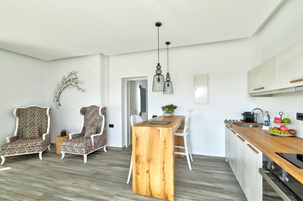 Superior Suite with outdoor Jetted Tub