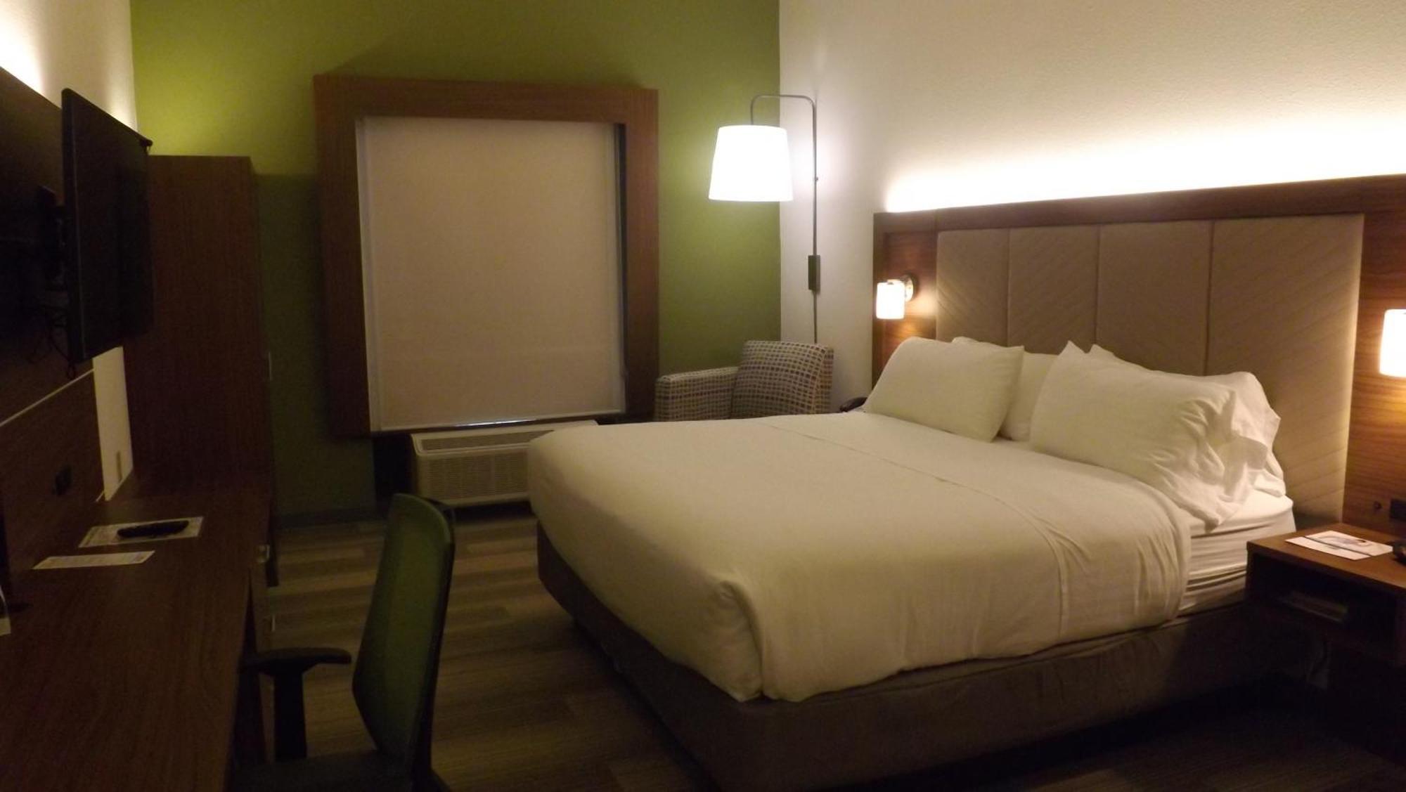 Standard King Room,1666689897:JPEG