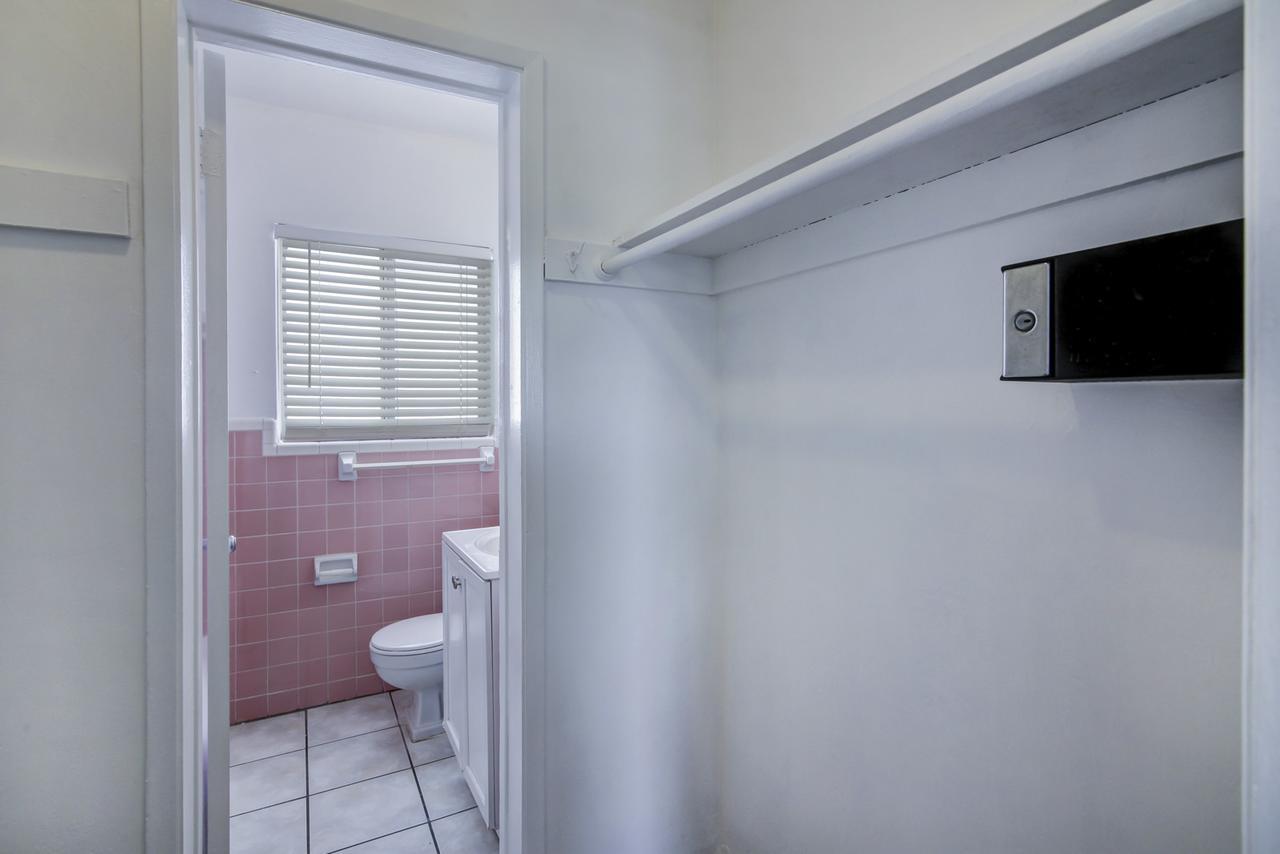 Standard Double Room,631954563:JPEG