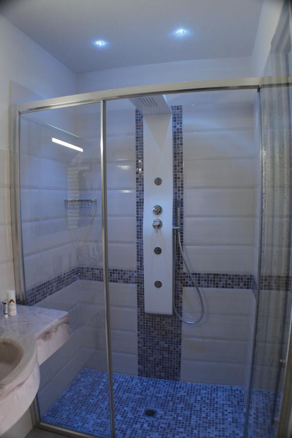 Double or Twin Room with Sea View