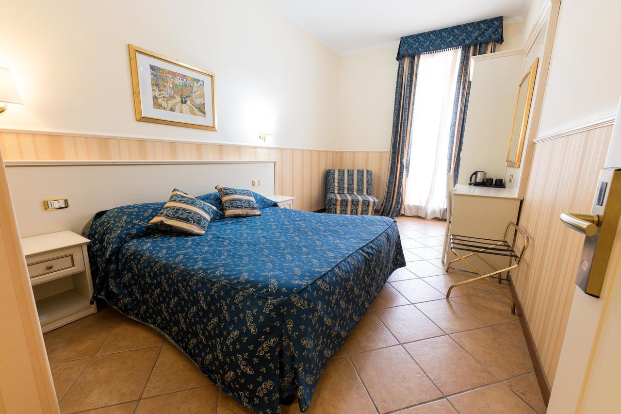 Dreibettzimmer