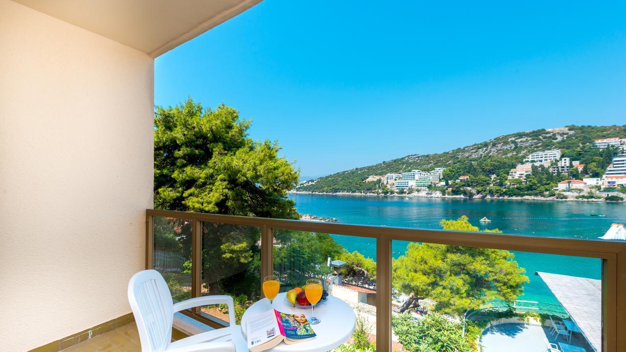 Camera Matrimoniale/Doppia con Letti Singoli con Balcone e Vista Mare