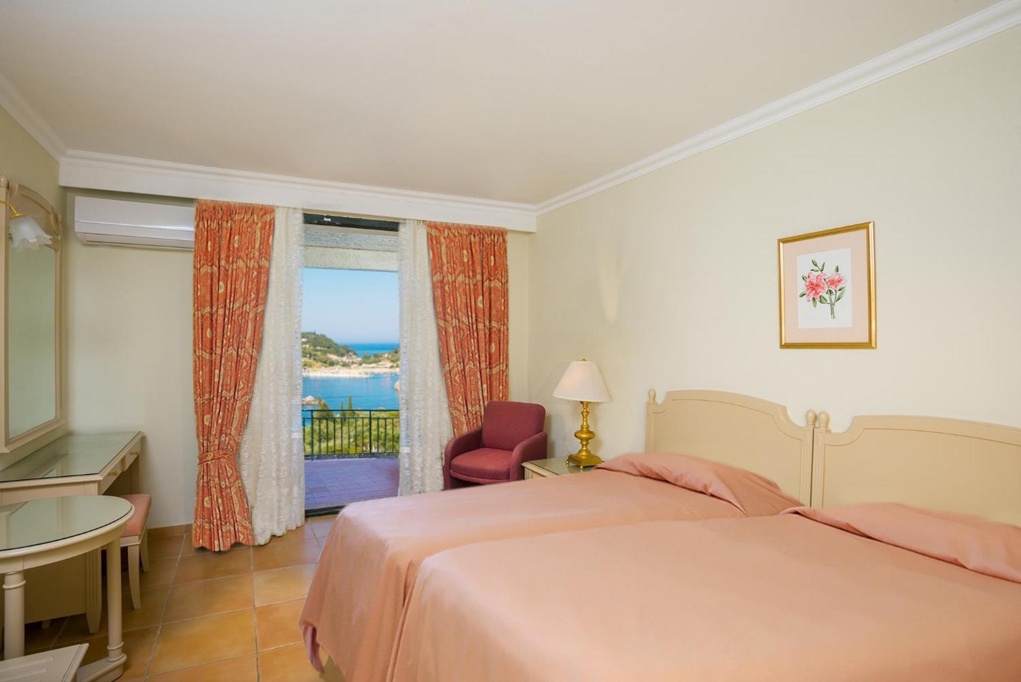 Luxury Bungalow with Private Pool,961648357:JPEG
