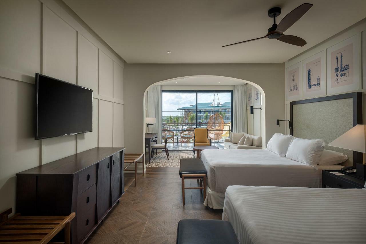 Junior Suite mit Poolblick