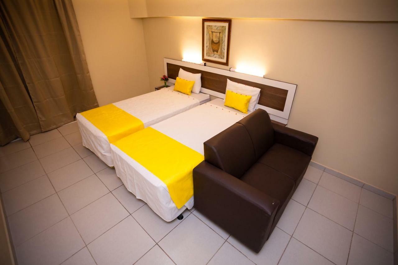 Quarto Quádruplo Standard
