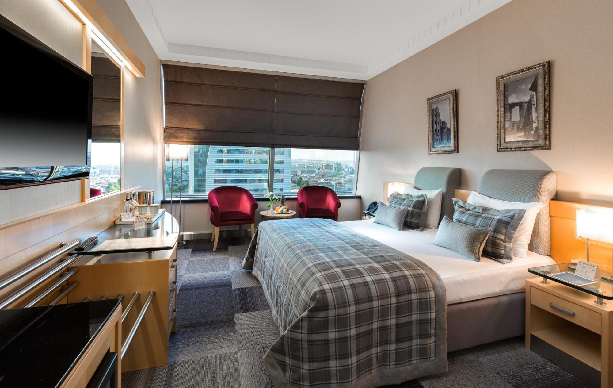 Quarto Standard com Cama de Casal ou 2 de Solteiro