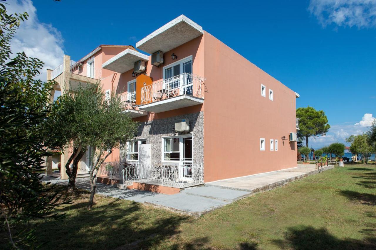 One-Bedroom Apartment with Garden View (2 adults)