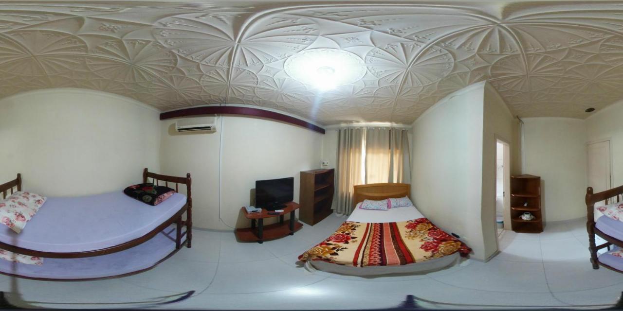 Quarto Família com Chuveiro