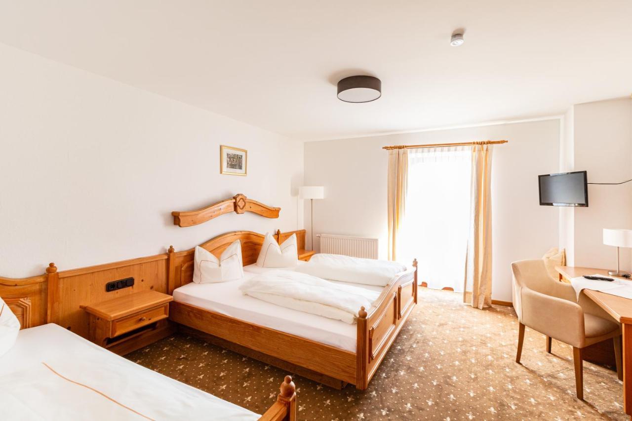 Dreibettzimmer
