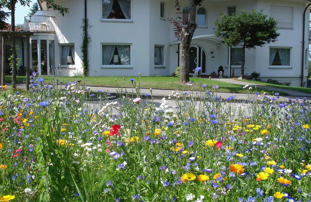 Hotel Kurallee-1