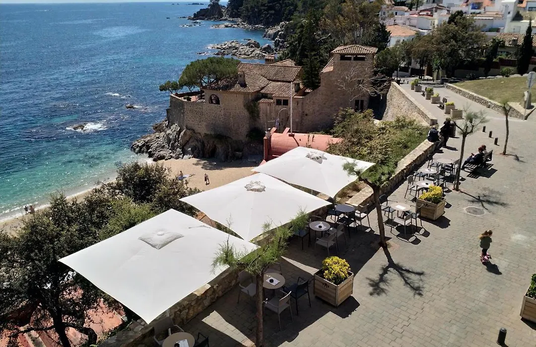 Hotel Mediterrani-1