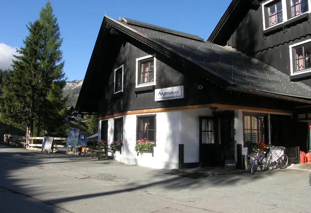 Alpenhotel Marcius-1