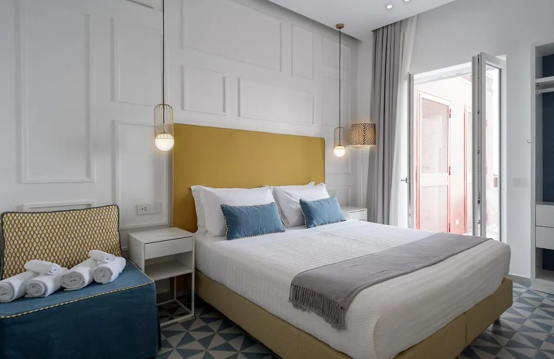 Capri Marina Suite-1