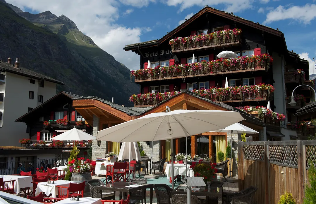 Tradition Julen Hotel-1