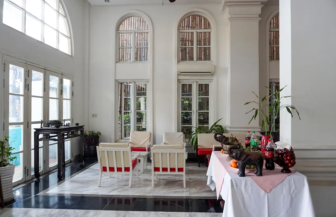 The Frangipani Royal Palace Hotel-1