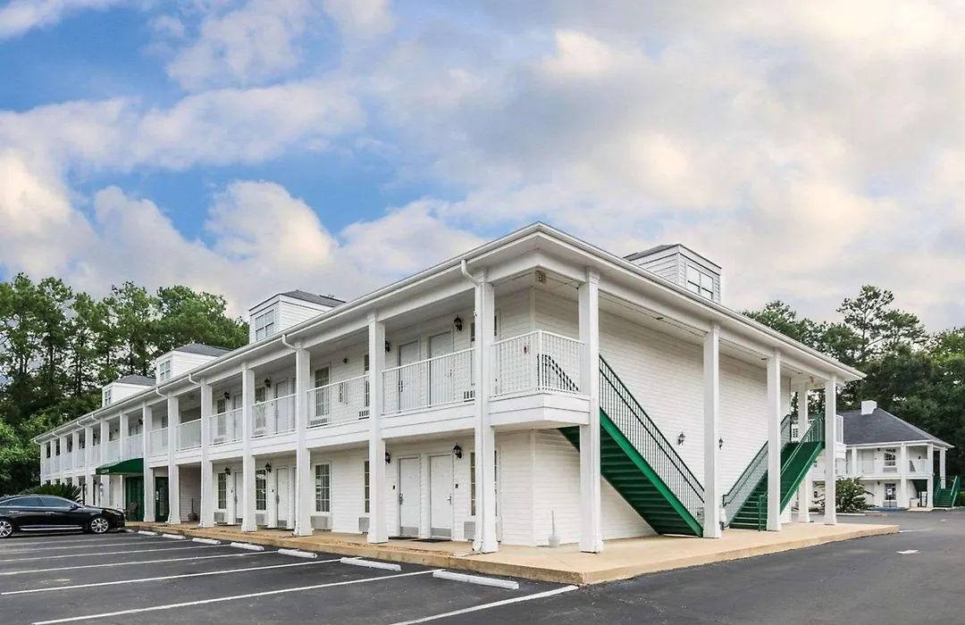 Quality Inn-1
