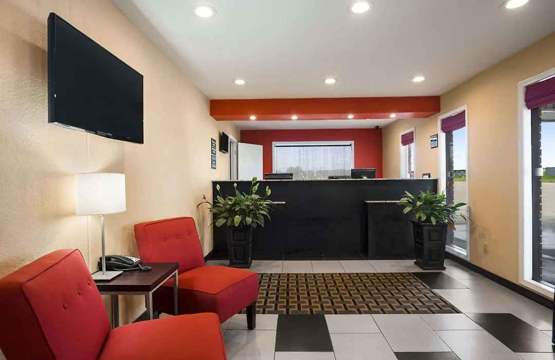 Super 8 By Wyndham Henryetta-1