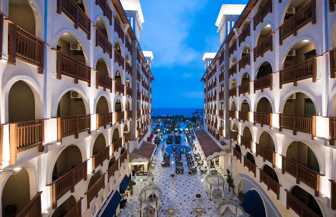 Quattro Beach Spa & Resort-1