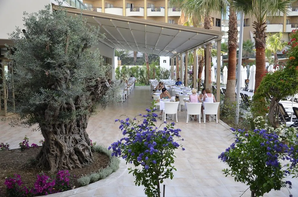 Port Side Resort Hotel-1