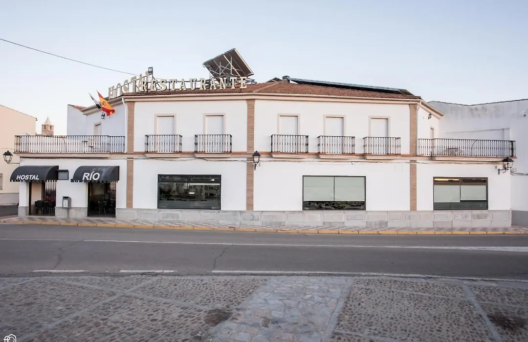 Hostal Rio-1