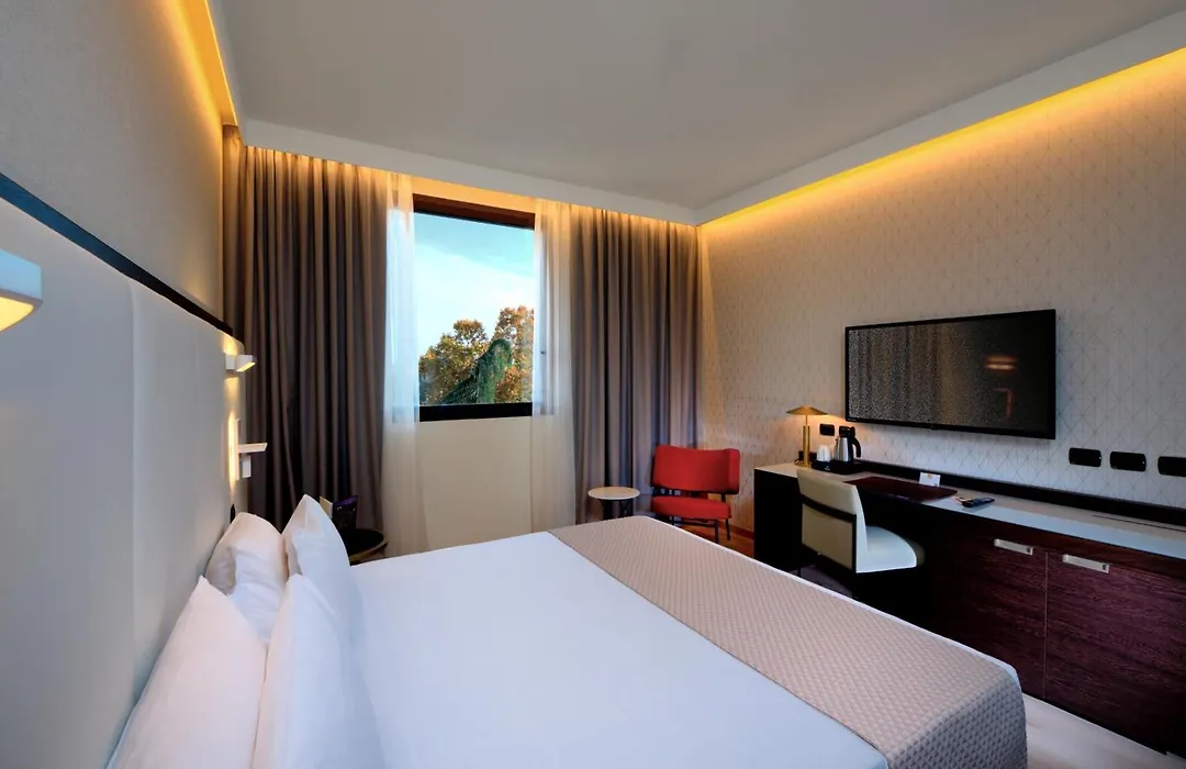 Savhotel Aemilia Bologna-1