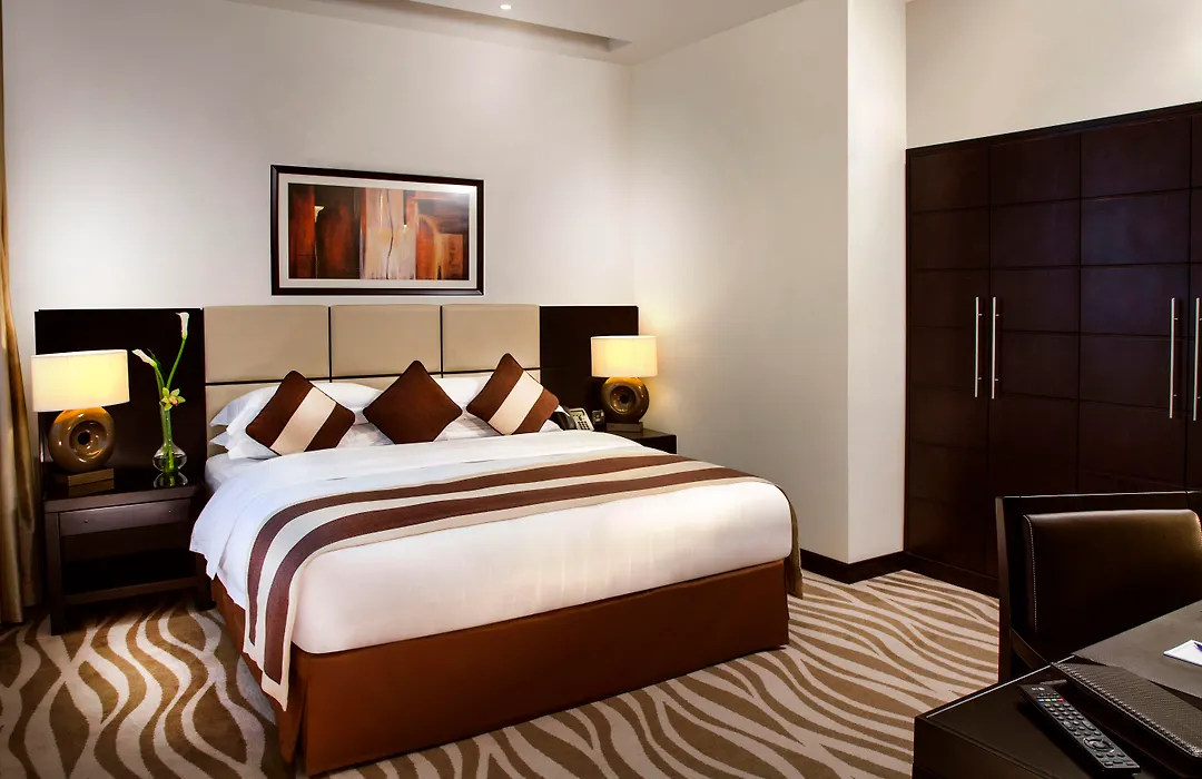 Cristal Hotel Abu Dhabi-1