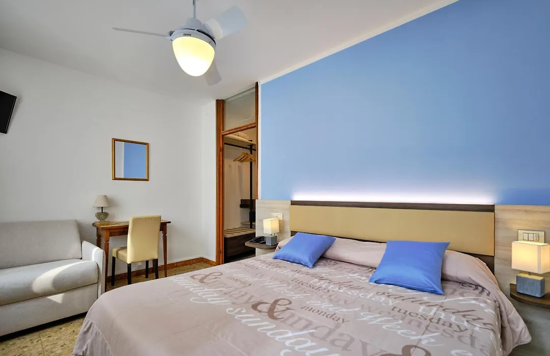 Piccolo Hotel-1